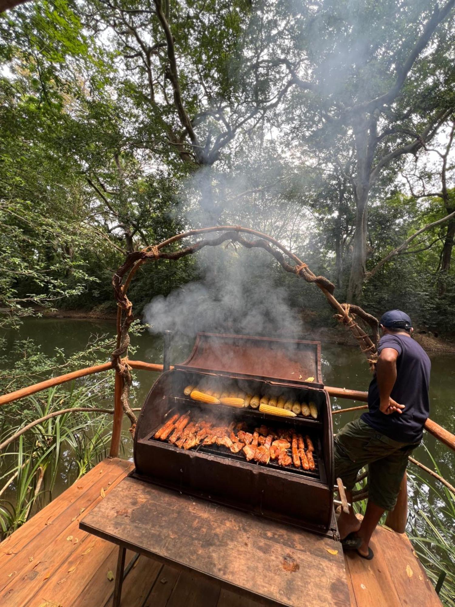 Sayon River Cottage & Eco Garden Monaragala Buitenkant foto