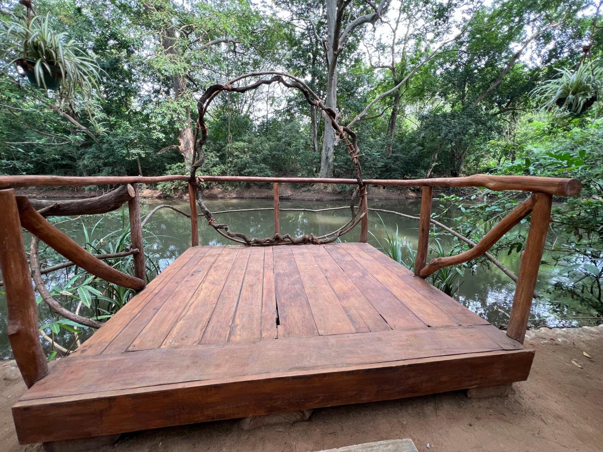 Sayon River Cottage & Eco Garden Monaragala Buitenkant foto